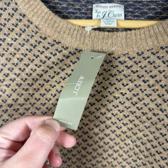 NWT J. Crew Men’s Rugged Merino Wool Bird’s Eye Sweater in Tan/Navy Size XL - Picture 7 of 13